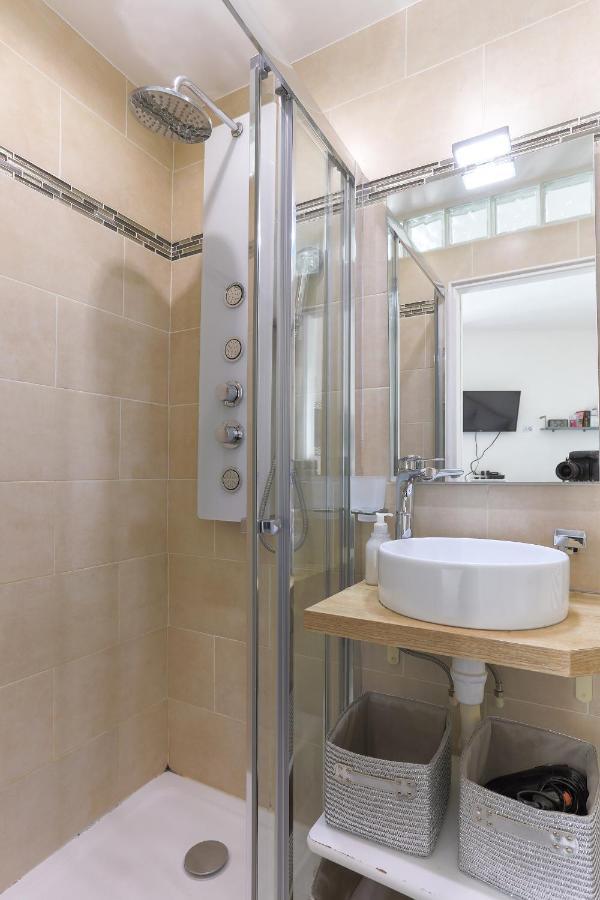 Raspail Cozy Flat Paris Bagian luar foto